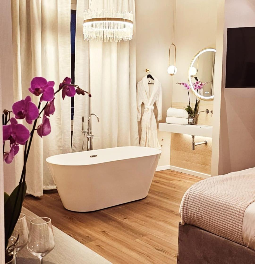 Stoa Rome Boutique Suites Екстер'єр фото